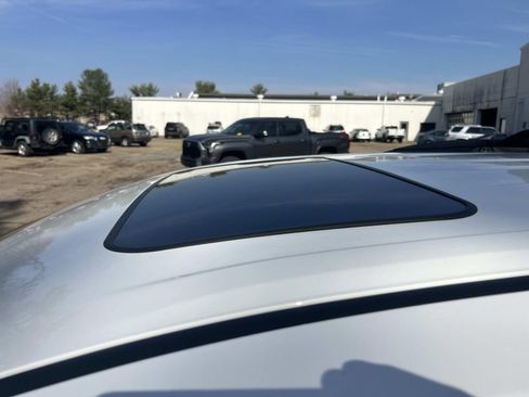 Certified 2023 Toyota Sienna XSE w/ XSE Plus Package image 20