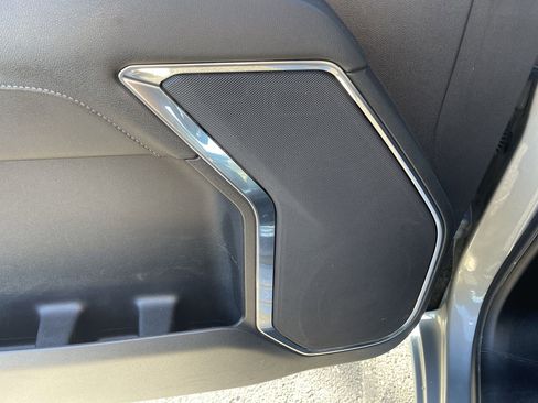 Certified 2024 GMC Sierra 1500 SLT image 24