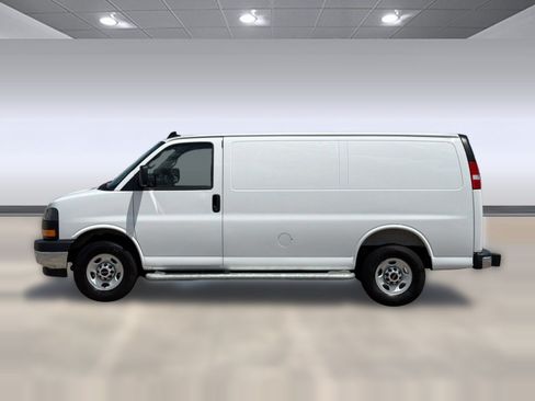 Certified 2025 GMC Savana 2500 w/ Driver Convenience Package RWD image 2