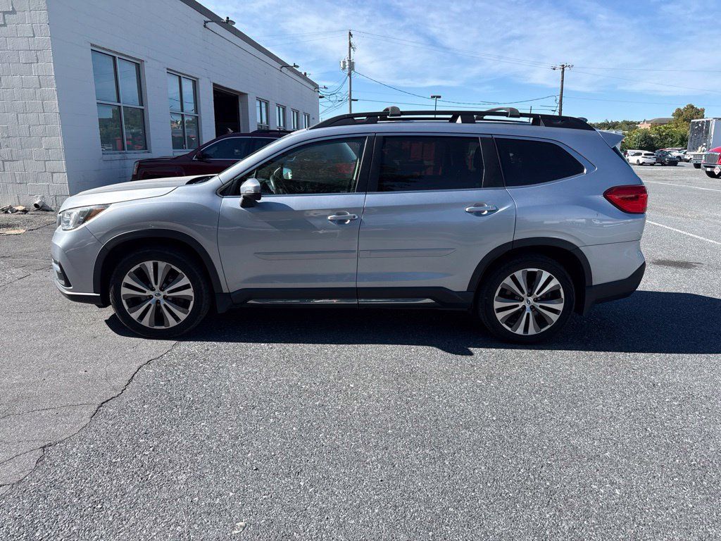Used 2021 Subaru Ascent Limited w/ Technology Package AWD/4WD image 2