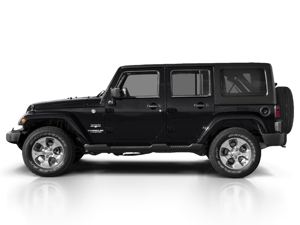 Used 2017 Jeep Wrangler Unlimited Sahara AWD/4WD image 3