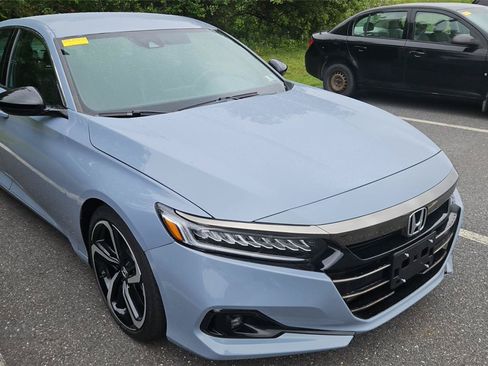Used 2022 Honda Accord Sport image 1