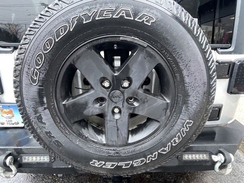 Used 2011 Jeep Wrangler Sport image 8