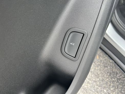 New 2026 Chevrolet Traverse Z71 w/ Driver Confidence Package image 28