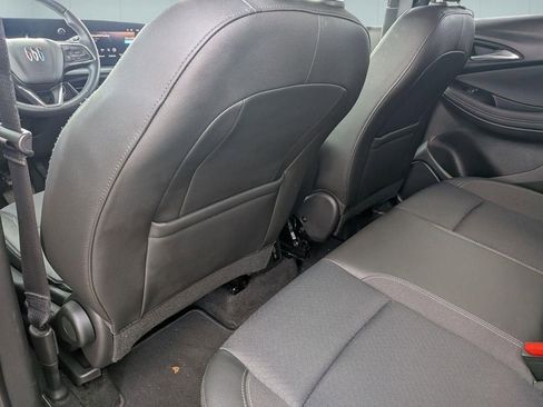 Used 2025 Buick Encore GX Preferred FWD image 31