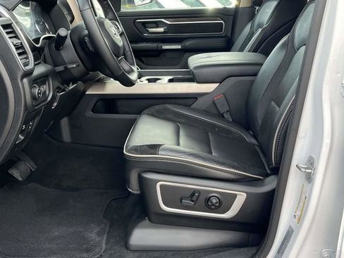 Used 2020 RAM 1500 Laramie image 13
