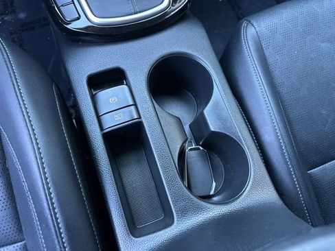 Used 2023 Kia Seltos SX image 21