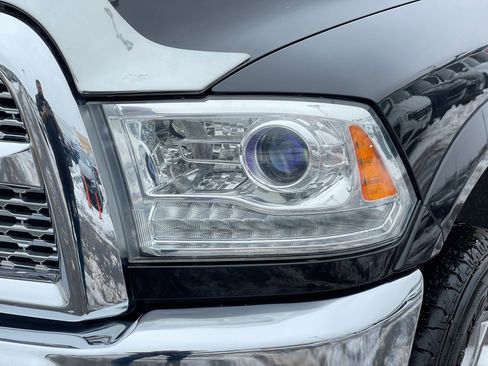 Used 2016 RAM 2500 Laramie image 32