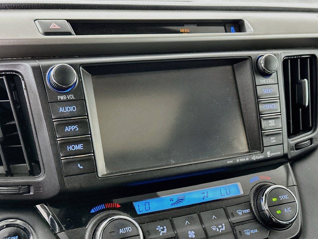 Used 2016 Toyota RAV4 Limited FWD image 13