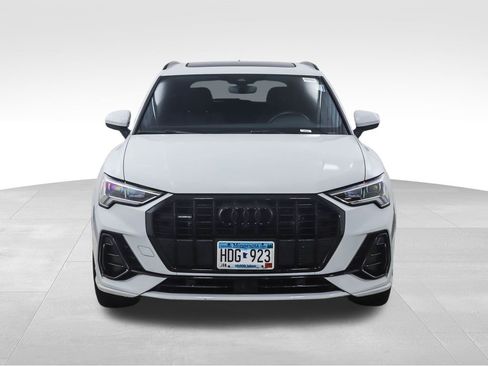 Used 2022 Audi Q3 2.0T Premium Plus w/ Premium Plus Package image 8