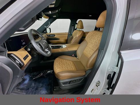 Certified 2025 Nissan Armada Platinum Reserve image 31