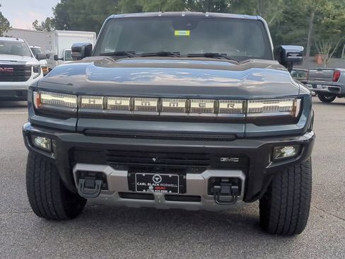 Used 2025 GMC Hummer EV 2X image 3