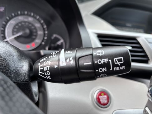 Used 2016 Honda Odyssey EX-L image 22