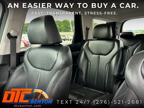 Used 2020 Hyundai Palisade SEL w/ Premium Package FWD image 13