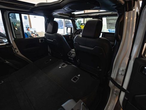 New 2025 Jeep Wrangler Unlimited Rubicon 392 image 14