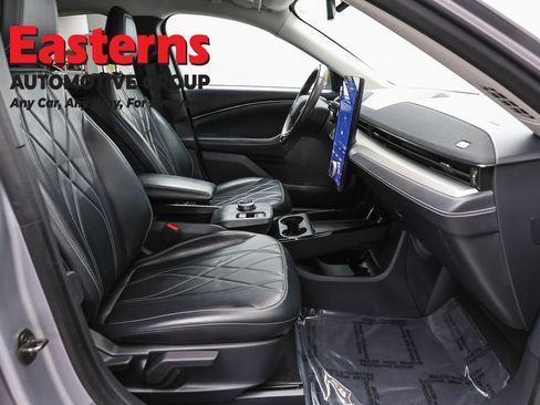 Used 2021 Ford Mustang Mach-E Select w/ Comfort/Appearance Package AWD/4WD image 23