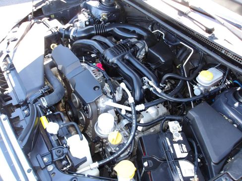 Used 2013 Subaru Impreza 2.0i Premium w/ All-Weather Pkg AWD/4WD image 21