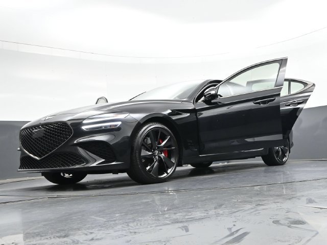 Used 2022 Genesis G70 3.3T w/ Sport Prestige Package AWD/4WD image 45