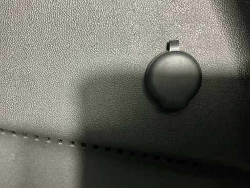 Used 2020 Chevrolet Equinox LS image 22