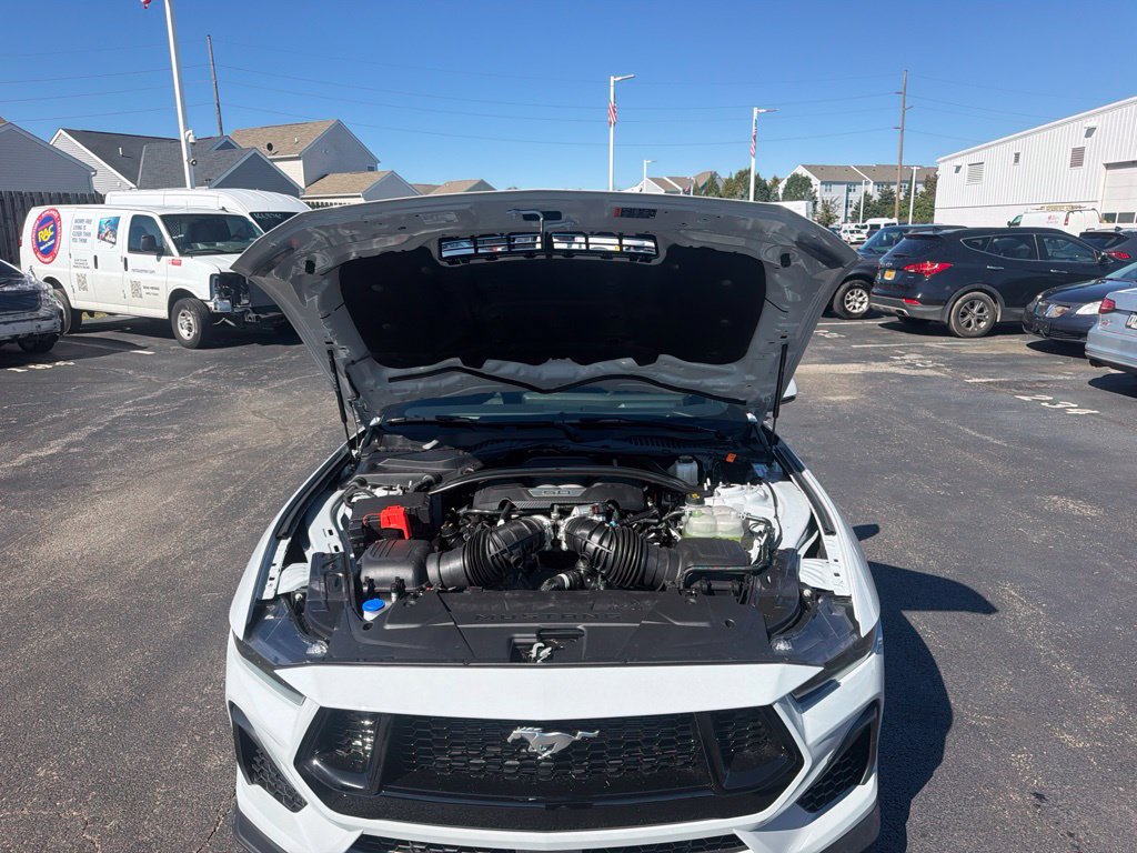 New 2026 Ford Mustang GT Premium w/ GT Performance Package RWD image 16