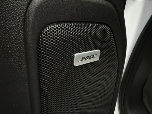 Used 2022 Chevrolet Silverado 1500 High Country image 12