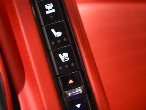 Used 2024 Chevrolet Corvette Stingray Premium Conv w/ Z51 Performance Package image 34