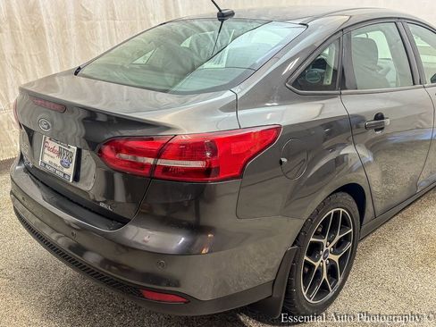 Used 2018 Ford Focus SEL image 8