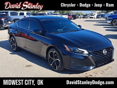 Used 2023 Nissan Altima 2.5 SR