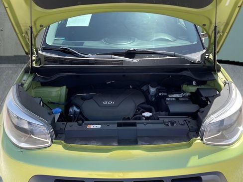 Used 2016 Kia Soul FWD image 9