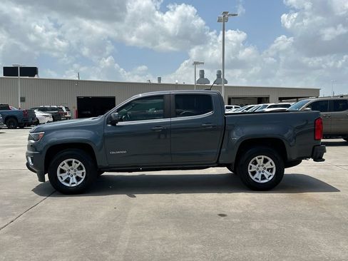Used 2017 Chevrolet Colorado LT w/ LT Convenience Package RWD image 3