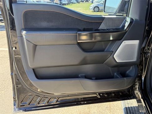 Used 2022 Ford F150 Platinum w/ Equipment Group 701A High image 8