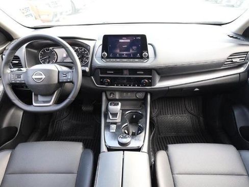 Certified 2025 Nissan Rogue SV w/ SV Premium Package image 26