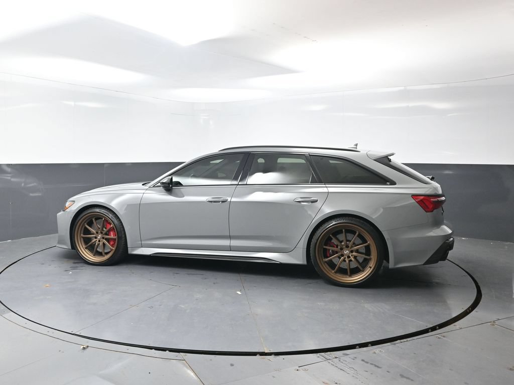 Used 2021 Audi RS 6 AWD/4WD image 11