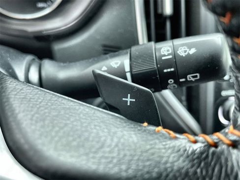 Used 2018 Subaru Crosstrek 2.0i Limited image 21