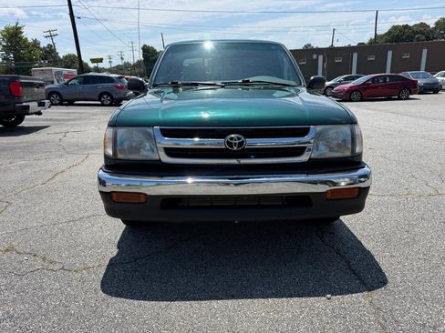 Used 1999 Toyota Tacoma 2WD Xtracab image 2