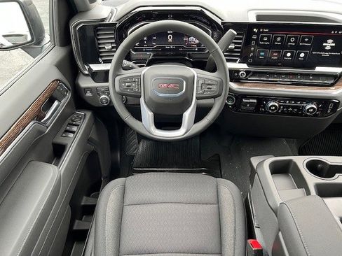 New 2026 GMC Sierra 1500 Elevation image 27