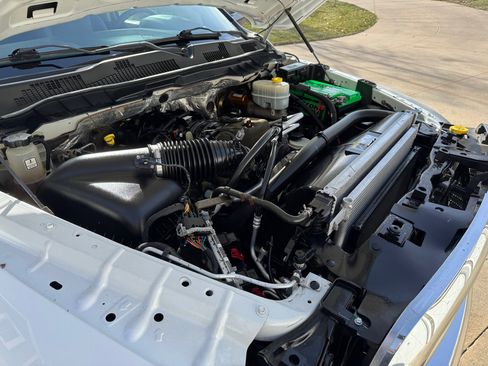 Used 2015 RAM 3500 Tradesman w/ Power & Remote Entry Group image 20