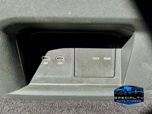 Used 2021 Volkswagen Atlas SE w/ Panoramic Sunroof Package image 29