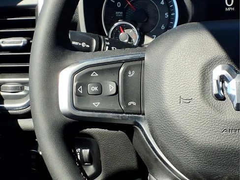 Used 2025 RAM 1500 Big Horn AWD/4WD image 21