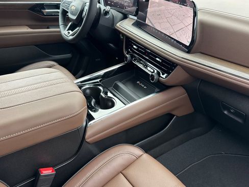 New 2026 Chevrolet Tahoe High Country image 16