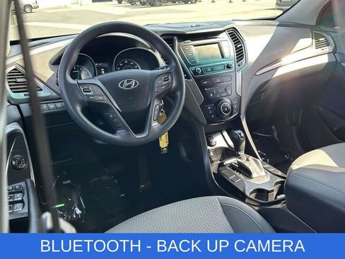 Used 2017 Hyundai Santa Fe Sport AWD/4WD image 2