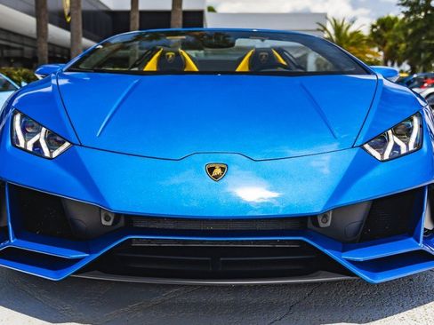 Used 2023 Lamborghini Huracan EVO AWD/4WD image 15