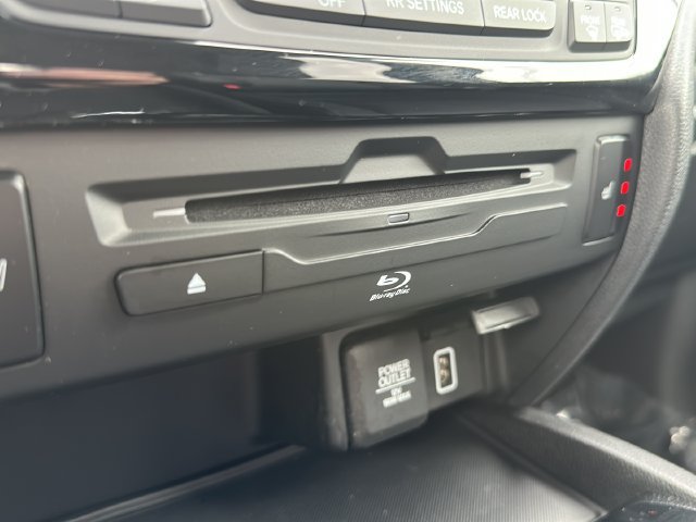 Used 2019 Honda Pilot Touring image 46