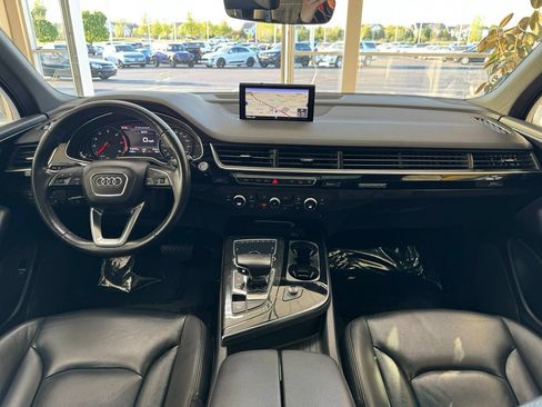 Used 2018 Audi Q7 3.0T Premium AWD/4WD image 19
