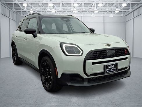 Used 2025 MINI Cooper Countryman S image 3