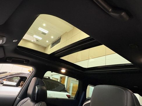 New 2026 INFINITI QX60 Autograph image 17