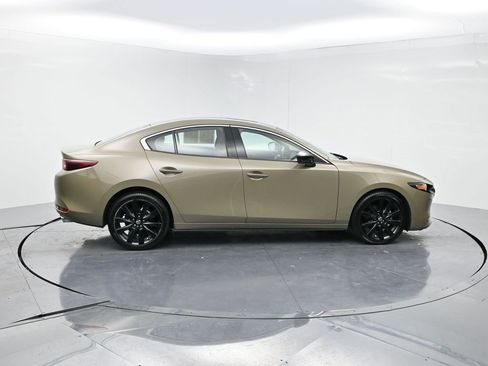 Used 2024 MAZDA MAZDA3 s image 4