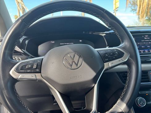 Used 2024 Volkswagen Taos S FWD image 25