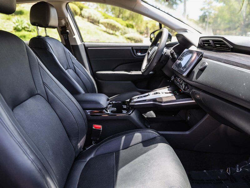 Used 2019 Honda Clarity Plug-In Hybrid image 22