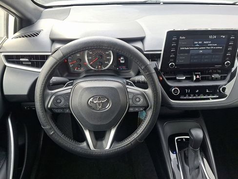 Used 2021 Toyota Corolla SE image 11